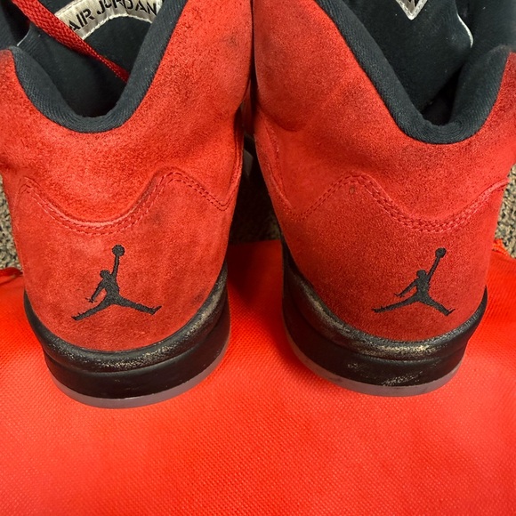 Jordan 5 Retro Raging Red Bull - Picture 4 of 6